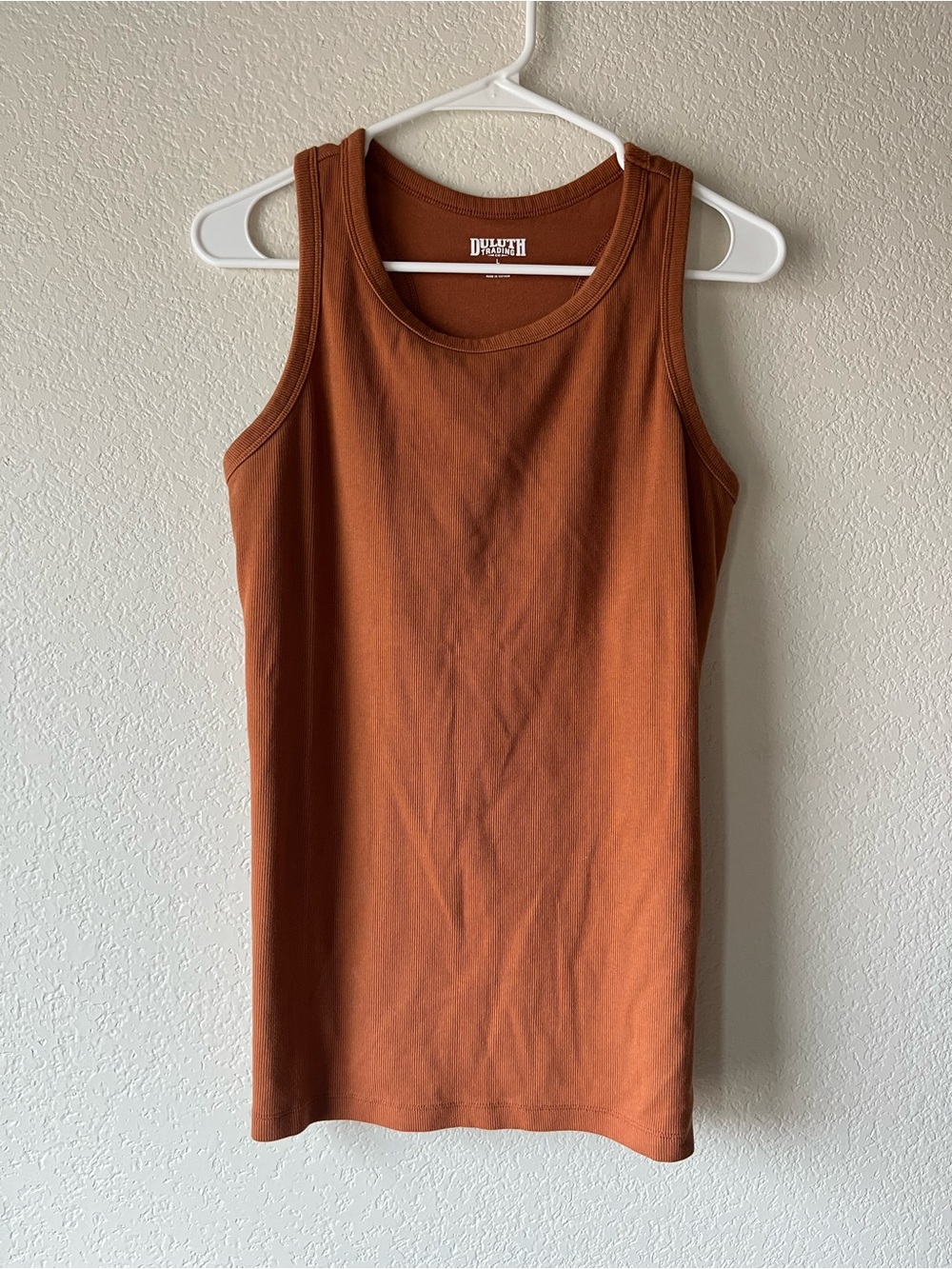 Duluth Trading Co Women's Rust Ribbed Lined Braless Tank Top